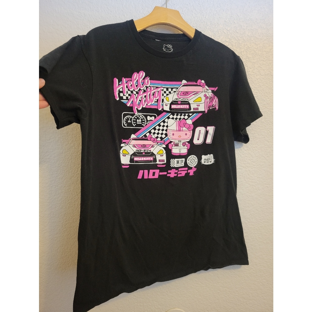 Womens Hello Kitty Hybrid racing tee Size M pink and black super cool